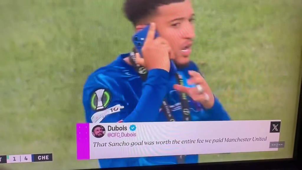 直接攤牌！桑喬賽后在場上煲電話粥，大聲說自己不回曼聯(lián)